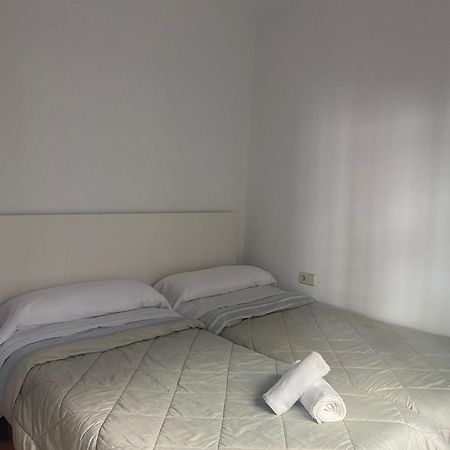 Apartamento Plaza De La Alfalfa Seville Exterior photo