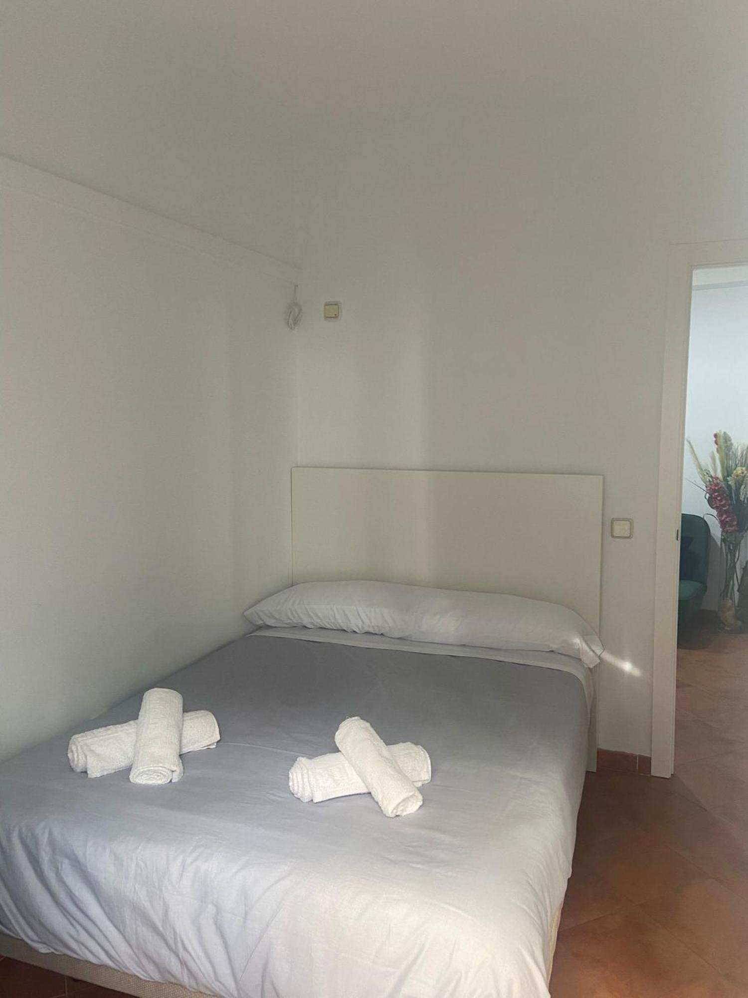 Apartamento Plaza De La Alfalfa Seville Exterior photo