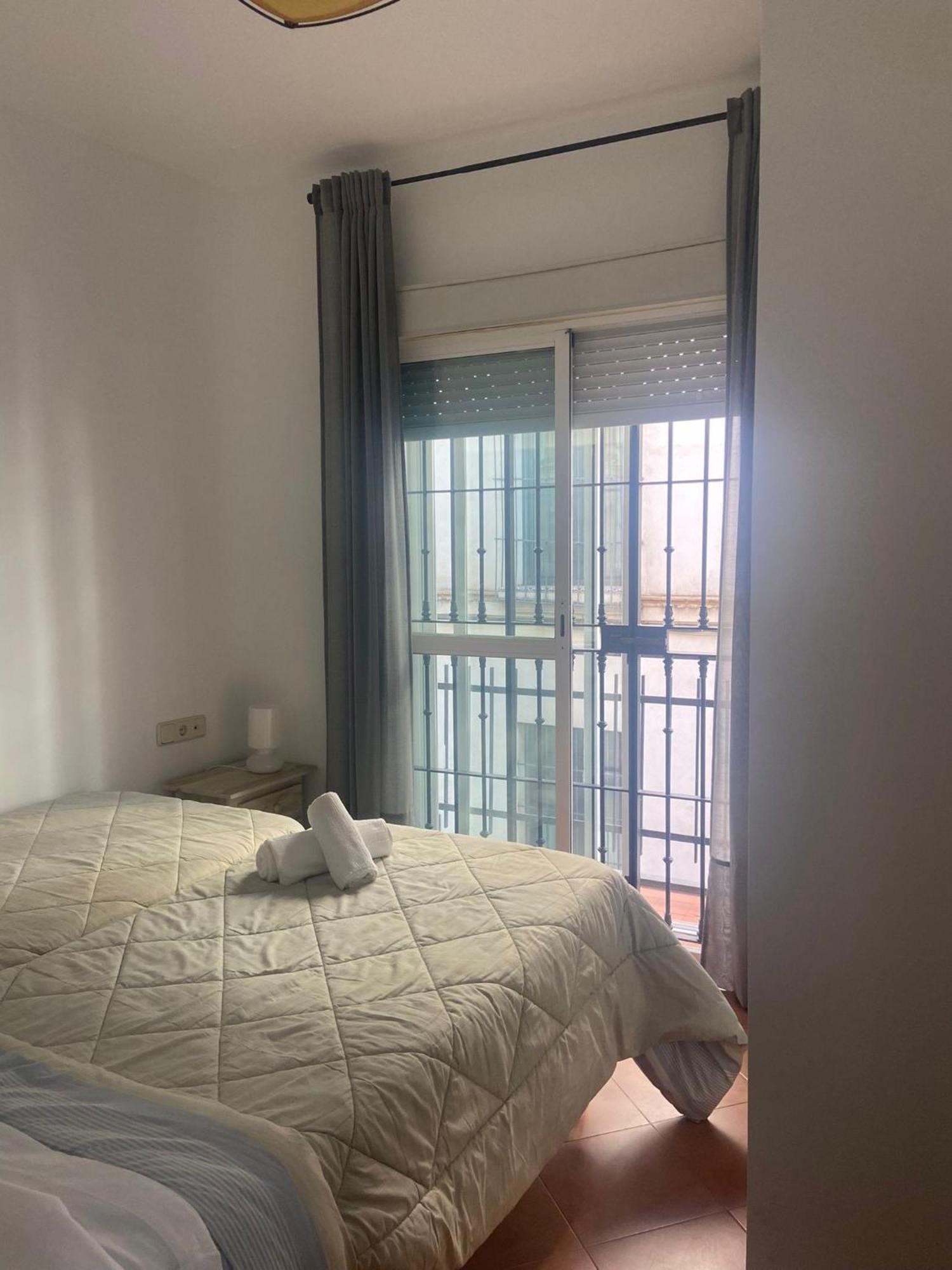 Apartamento Plaza De La Alfalfa Seville Exterior photo